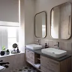 بيت للعطل Historic Manoir In Normandy Elegance In A Semi-rural Setting Ideal For Groups And Families