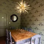 Historic Manoir In Normandy Elegance In A Semi-rural Setting Ideal For Groups And Families بيت للعطل