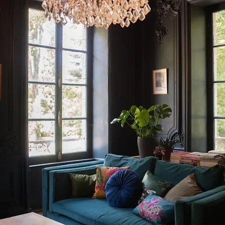 Historic Manoir In Normandy Elegance In A Semi-rural Setting Ideal For Groups And Families Dom wakacyjny *