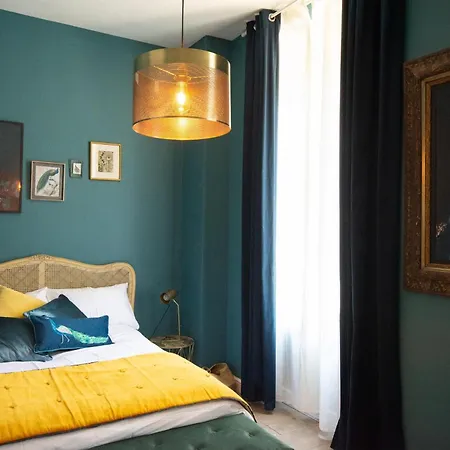 Historic Manoir In Normandy Elegance In A Semi-rural Setting Ideal For Groups And Families * Viré