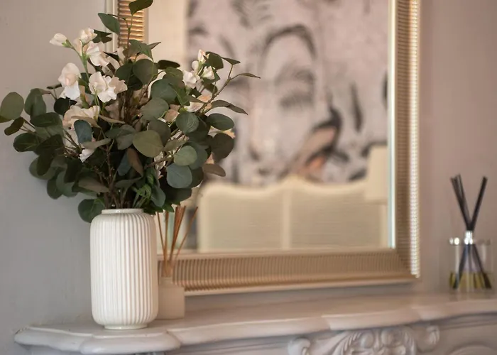 بيت للعطل Historic Manoir In Normandy Elegance In A Semi-rural Setting Ideal For Groups And Families Viré