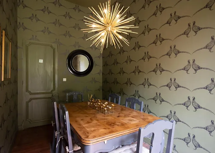 Historic Manoir In Normandy Elegance In A Semi-rural Setting Ideal For Groups And Families Holiday home