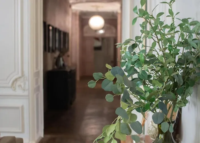 بيت للعطل Historic Manoir In Normandy Elegance In A Semi-rural Setting Ideal For Groups And Families