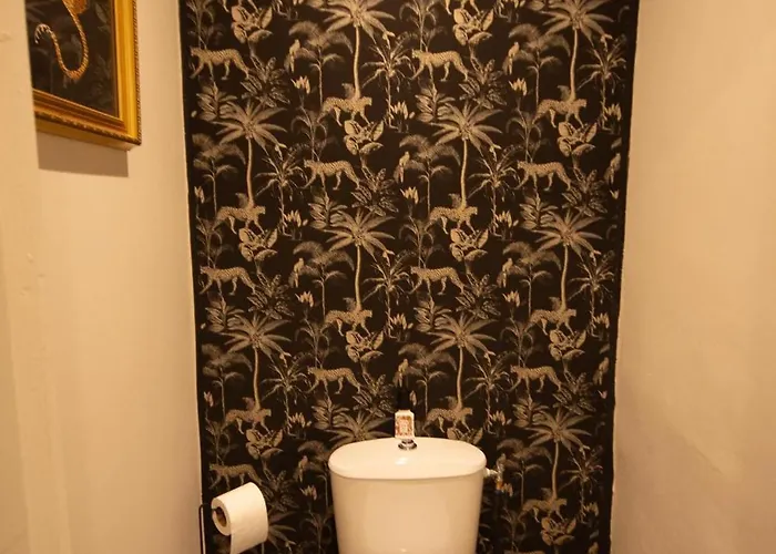 Holiday home Historic Manoir In Normandy Elegance In A Semi-rural Setting Ideal For Groups And Families *